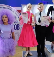 BS-dPErDRaWSch77Z_NgWH_-C7Wk47UDAZPPQ7CVp6DwZKYLsauz2XYM2RFE00Ey8BtNzzIS2YZGHvy41CReTCQE